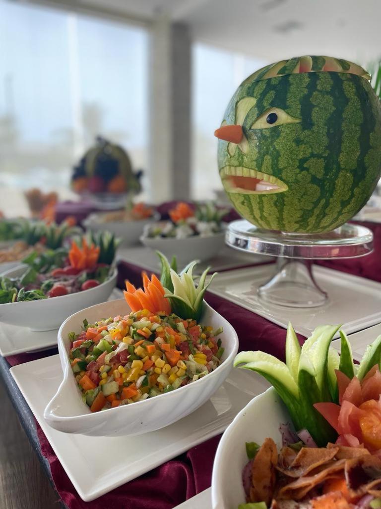 Warwick Al Jubail Hotel Eksteriør bilde