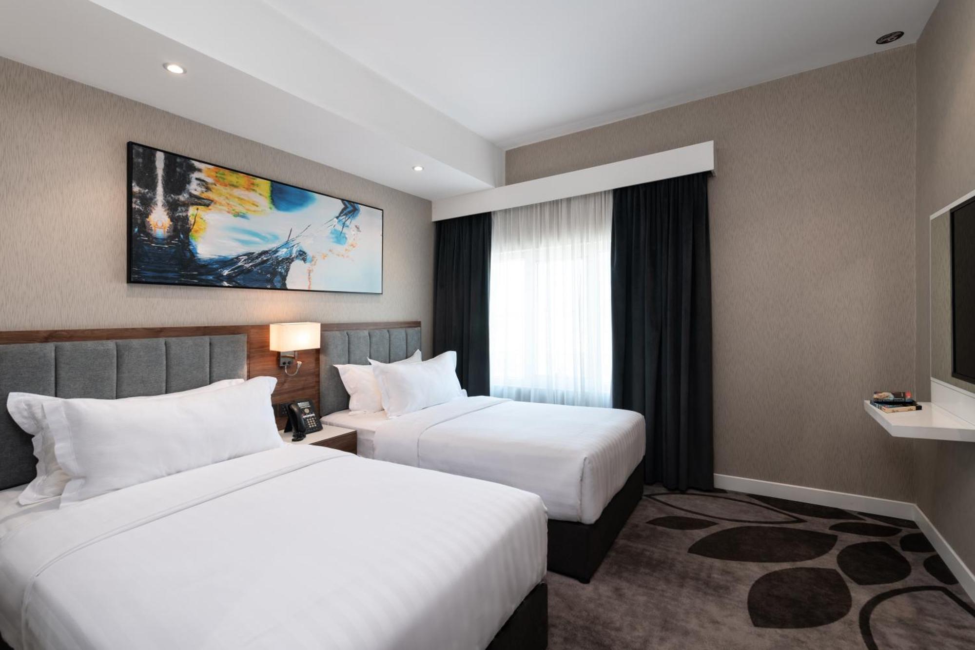 Warwick Al Jubail Hotel Eksteriør bilde