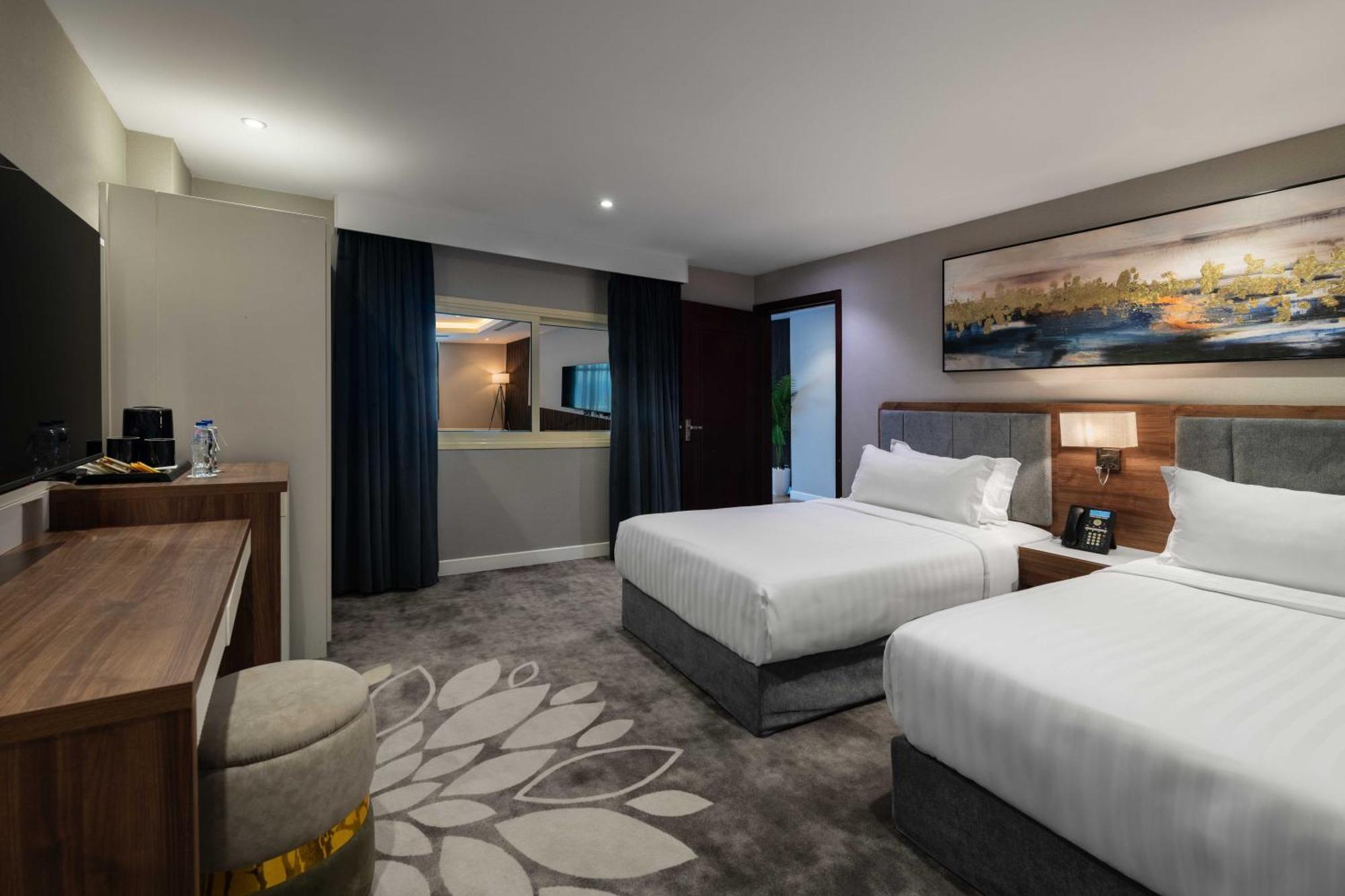Warwick Al Jubail Hotel Eksteriør bilde